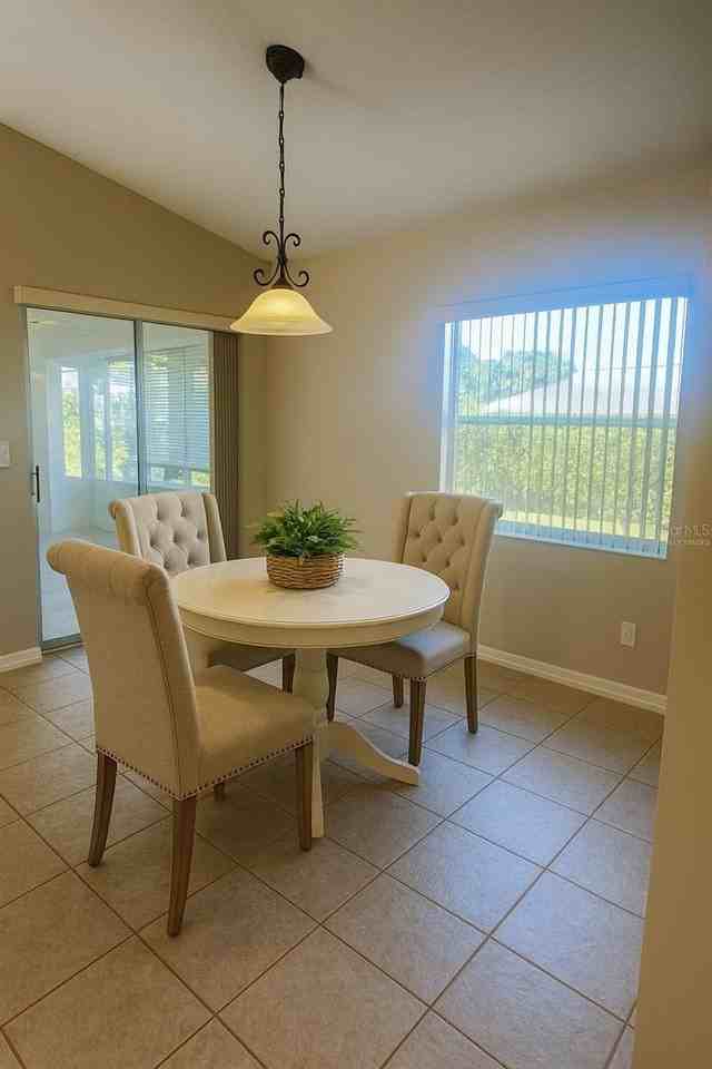 8592 Sw 60th Ct - Photo 6 of 26