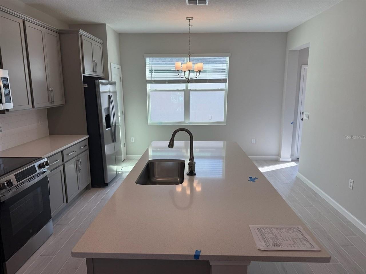 619 Pothos St - Photo 6 of 37