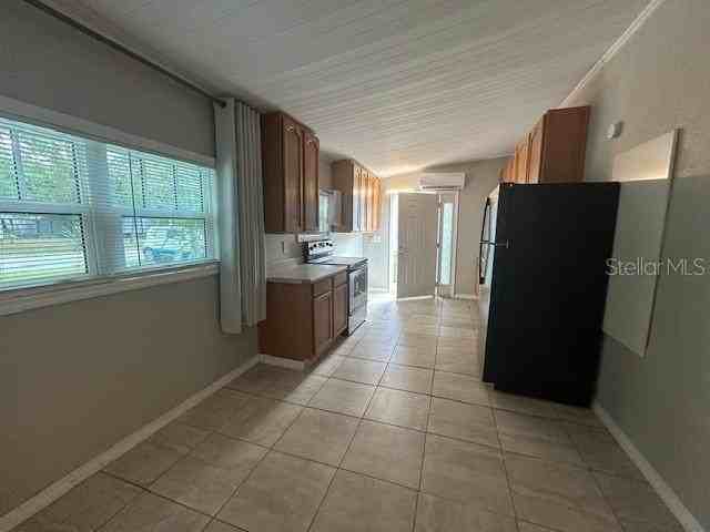 2020 Bradley Dr - Photo 2 of 9