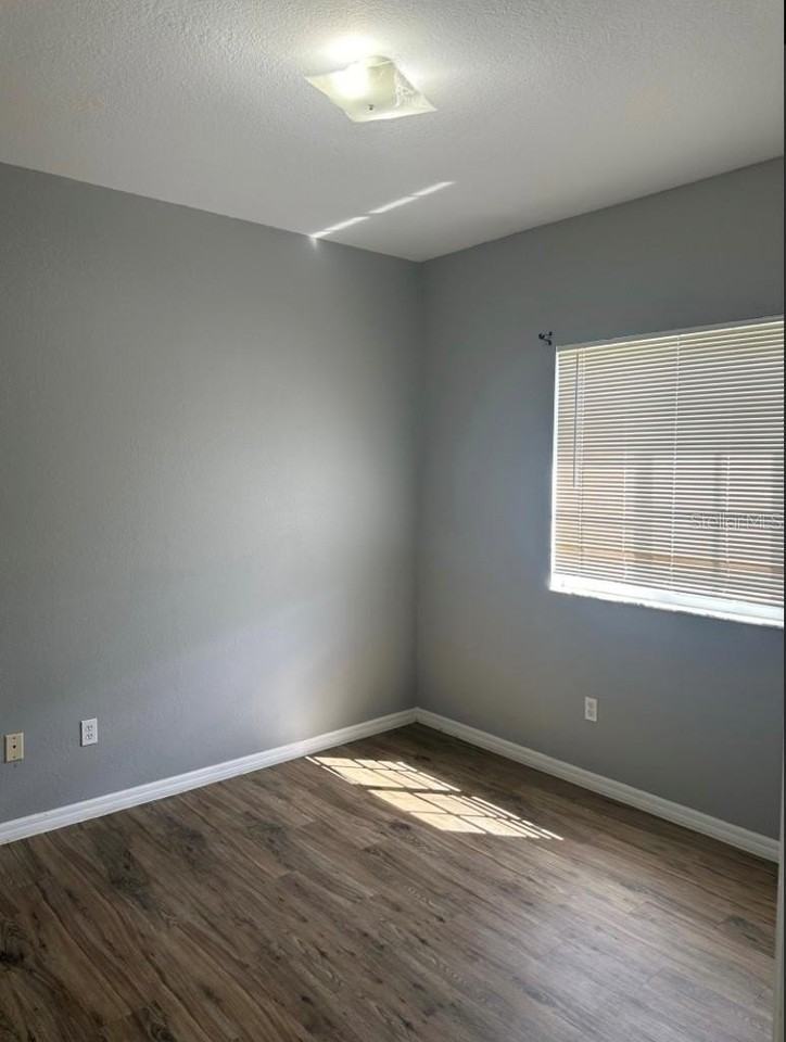 361 Port Pleasant Dr - Photo 6 of 19