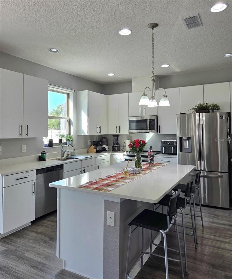 5332 Pavia Dr - Photo 4 of 28