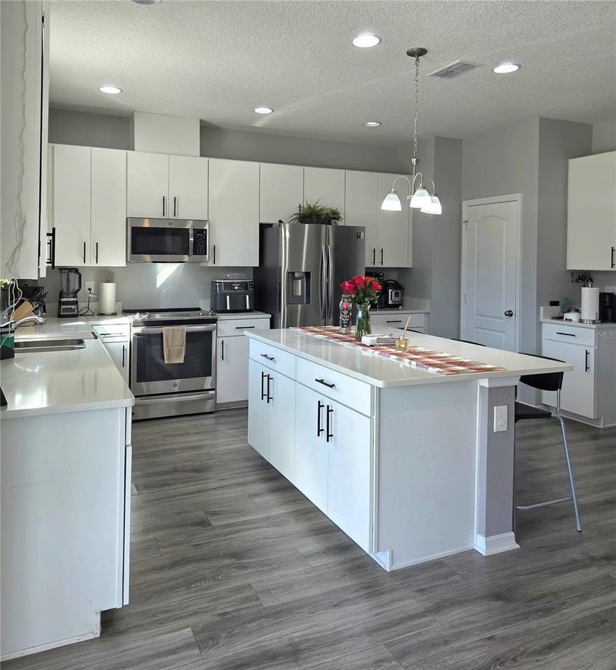 5332 Pavia Dr - Photo 5 of 28