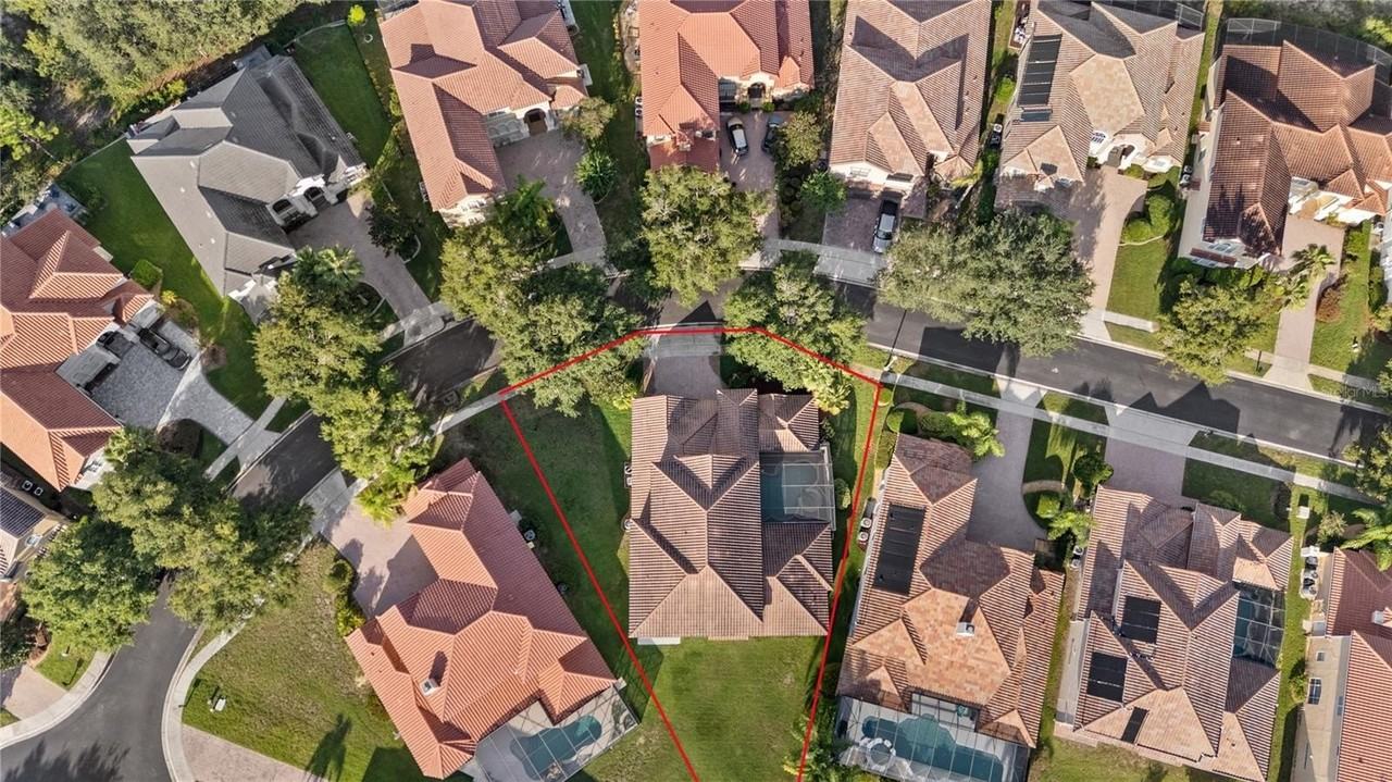 488 Chelsea Ave - Photo 6 of 47