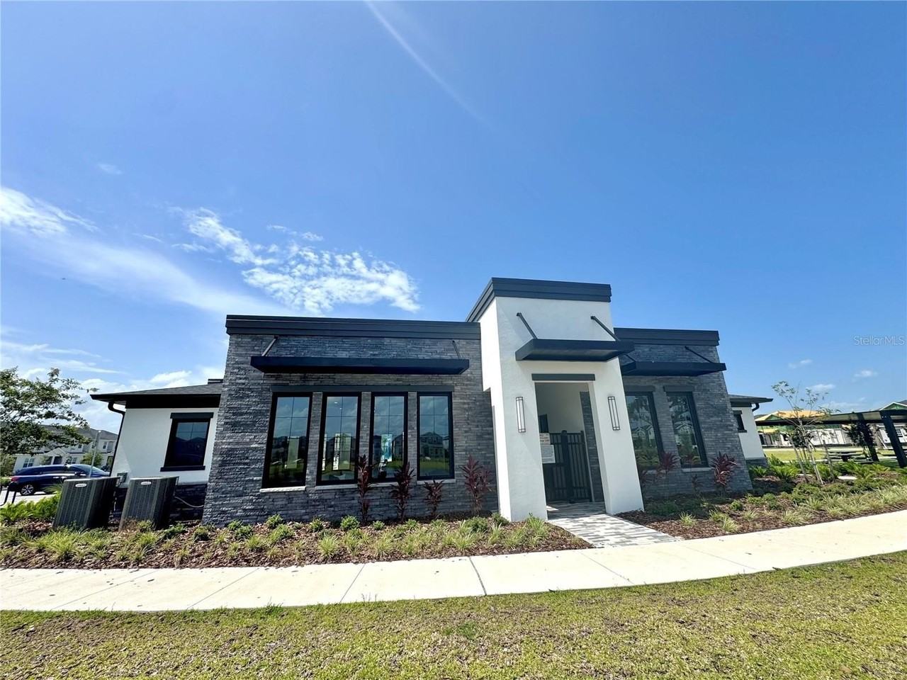 5745 Freshwater Canyon Dr - Photo 4 of 40