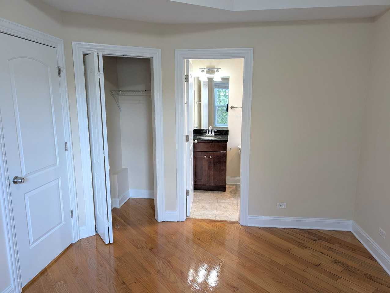 4014 N Central Ave #3E - Photo 5 of 8