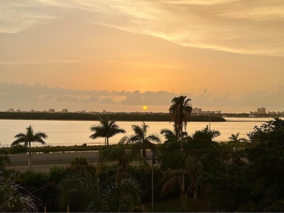 7430 Sunshine Skyway Ln S #501 - Photo 6 of 7