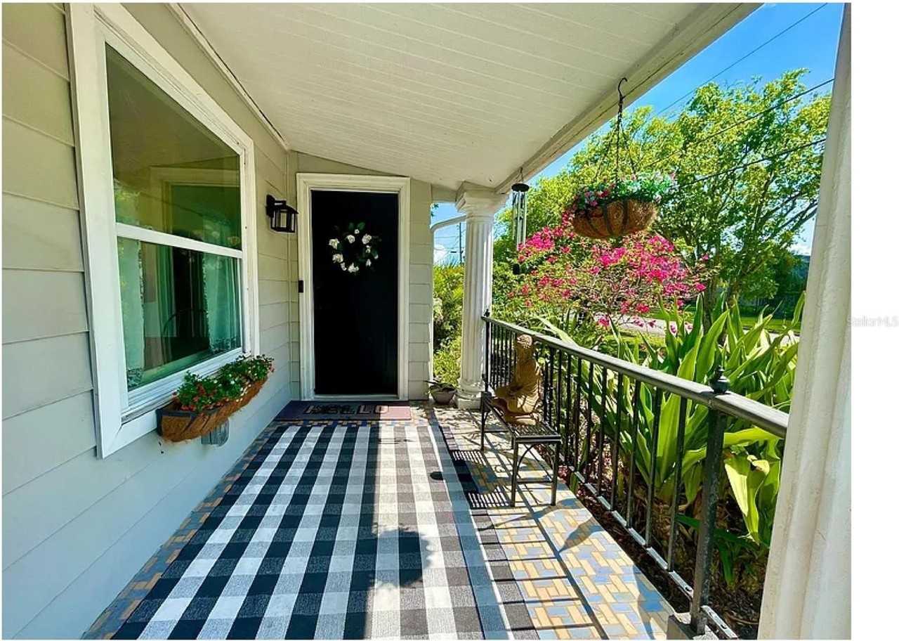 3319 Paul Avenue - Photo 3 of 50