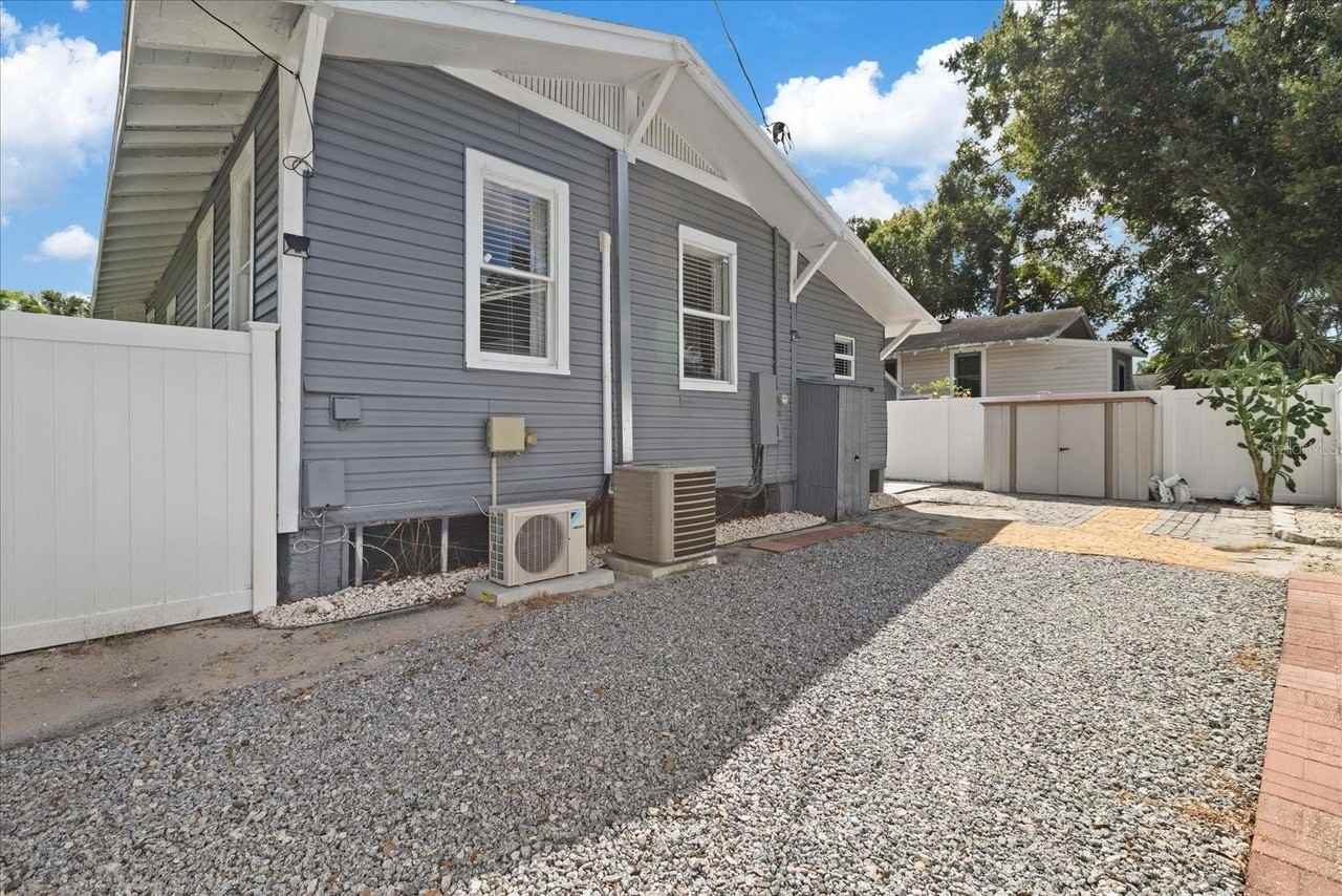 2916 N Highland Ave - Photo 5 of 25