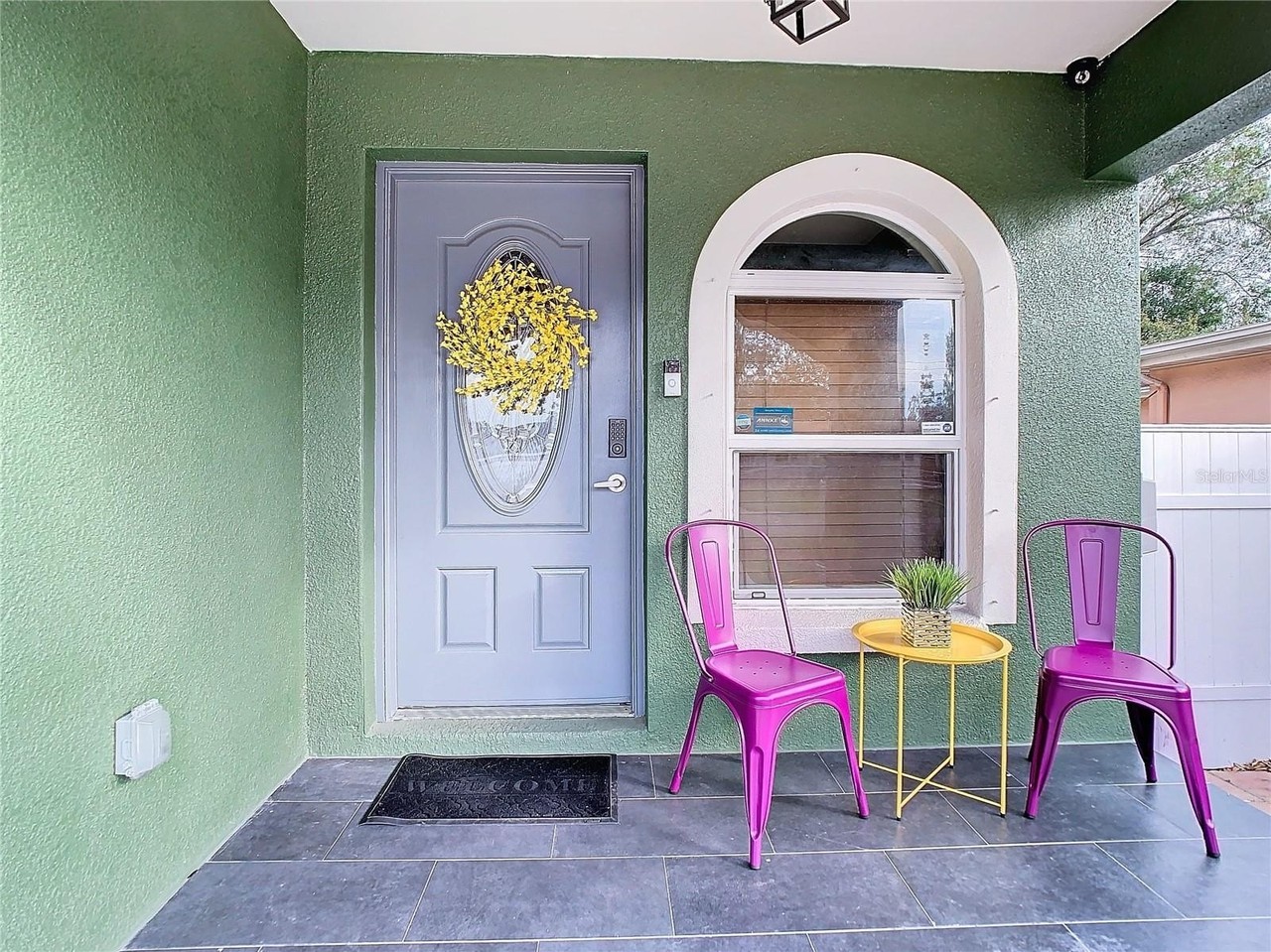 2907 W Arch St - Photo 2 of 48