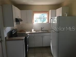 5924 Pine St - Photo 4 of 20