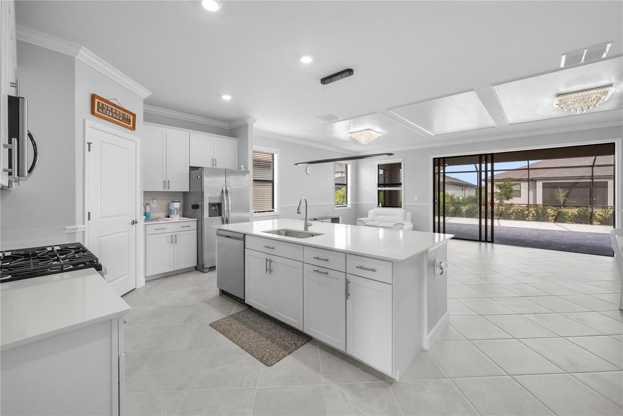 14932 Serene Shores Loop - Photo 3 of 35