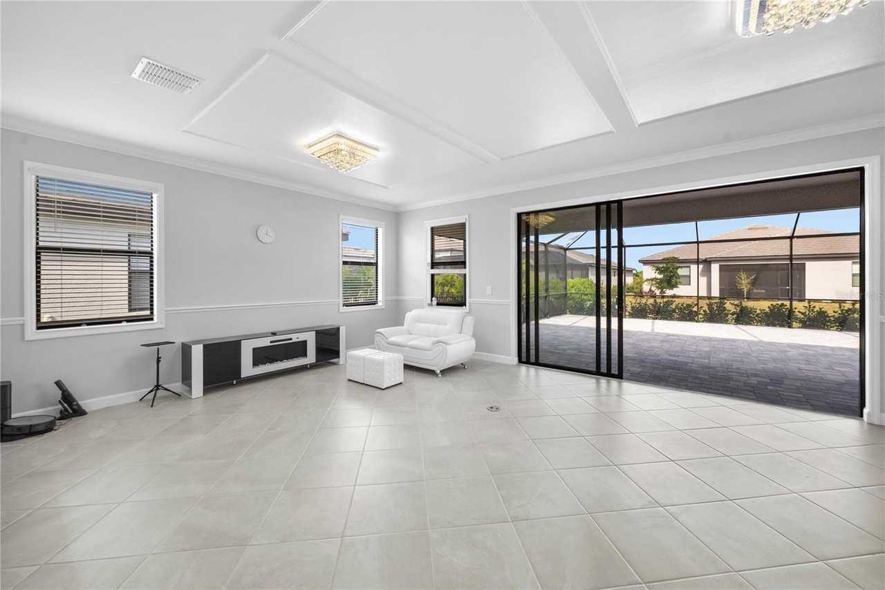 14932 Serene Shores Loop - Photo 4 of 35