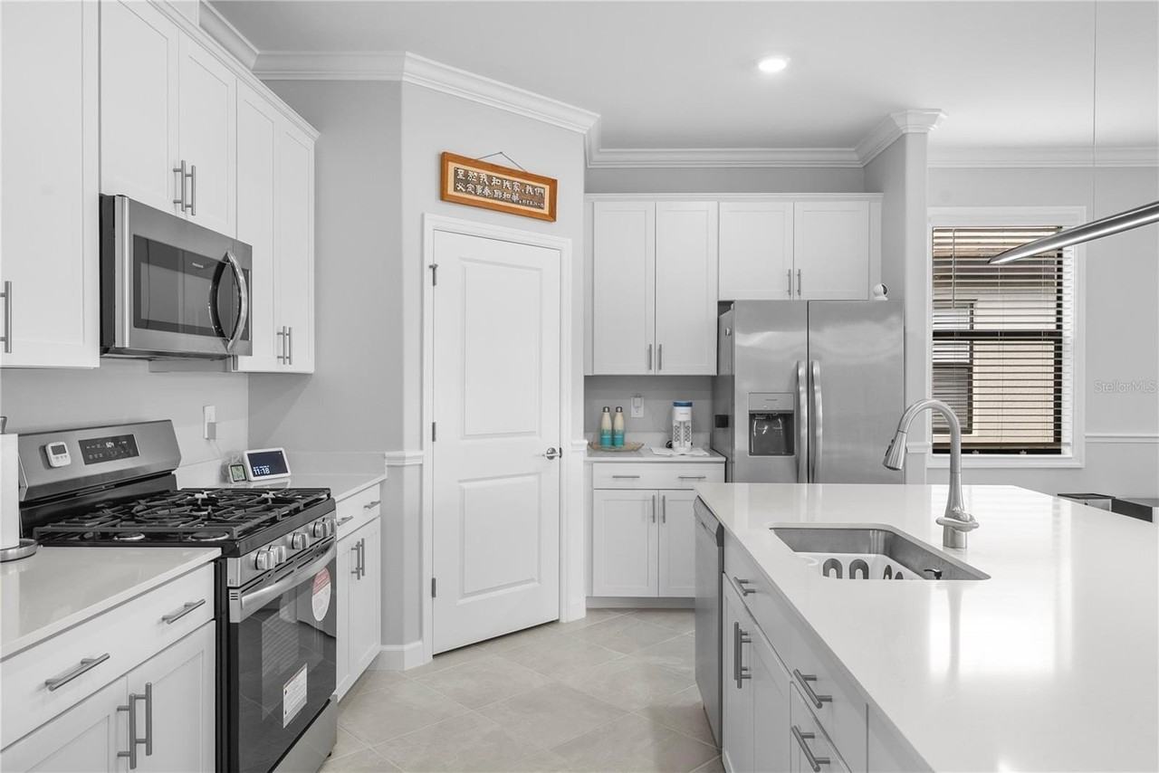 14932 Serene Shores Loop - Photo 6 of 35