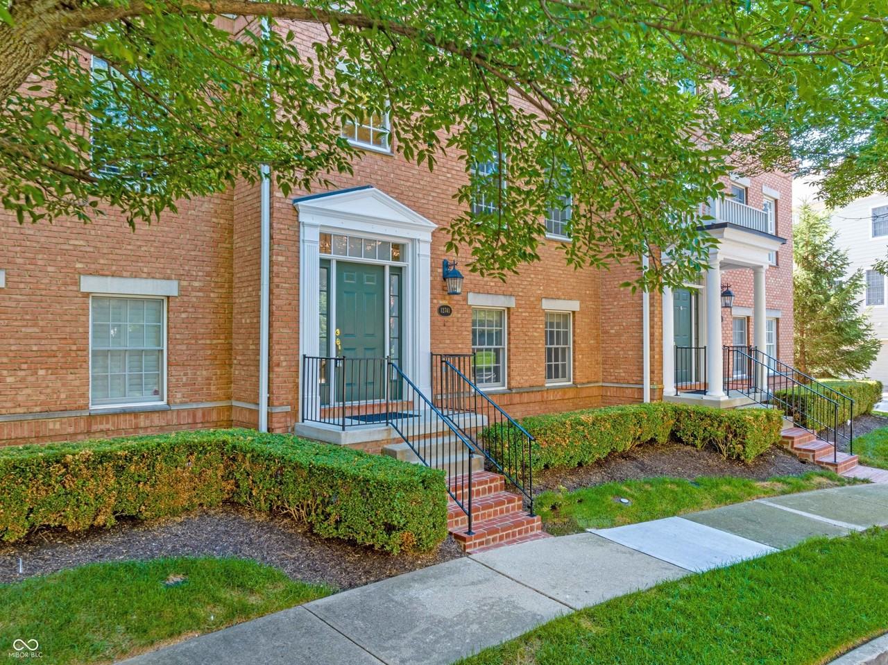 12741 Edgemont Way - Photo 2 of 48