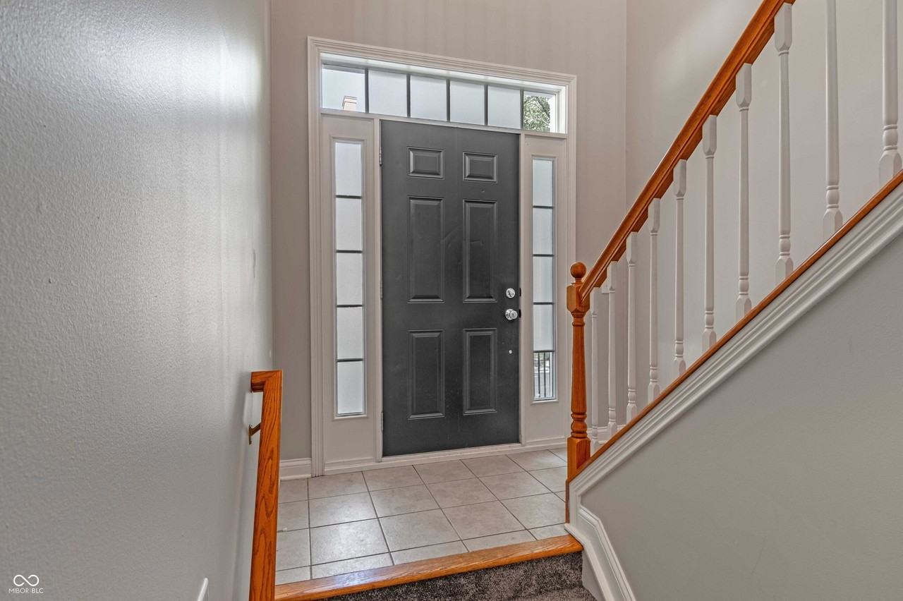 12741 Edgemont Way - Photo 5 of 48