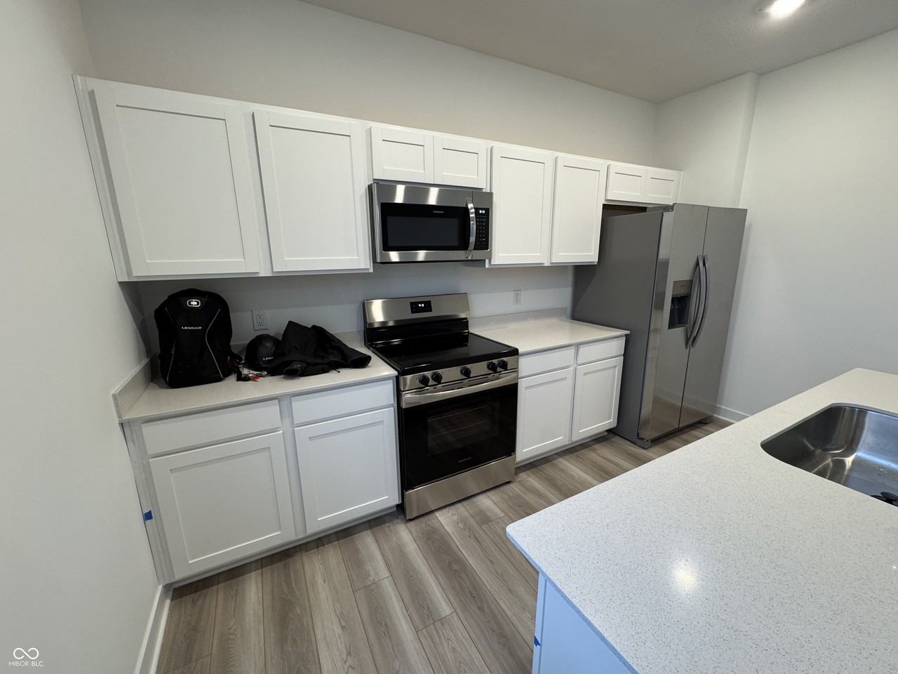 2925 Grand Ridge Dr - Photo 3 of 22