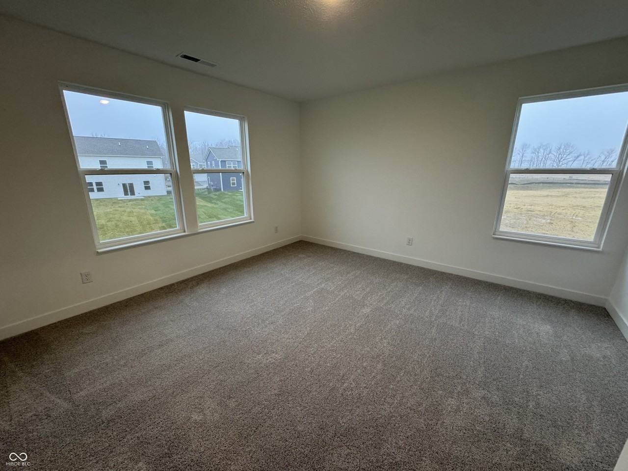 2925 Grand Ridge Dr - Photo 6 of 22