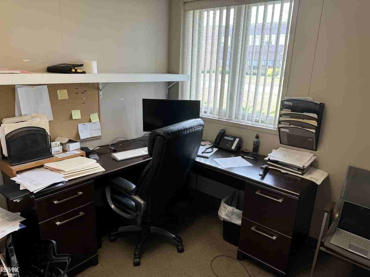 161 E Pond Dr - Photo 4 of 30