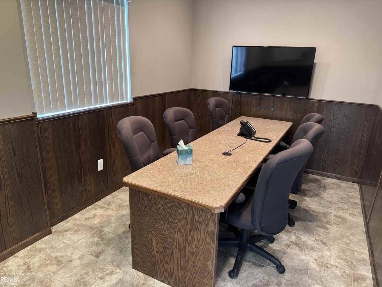 161 E Pond Dr - Photo 6 of 30