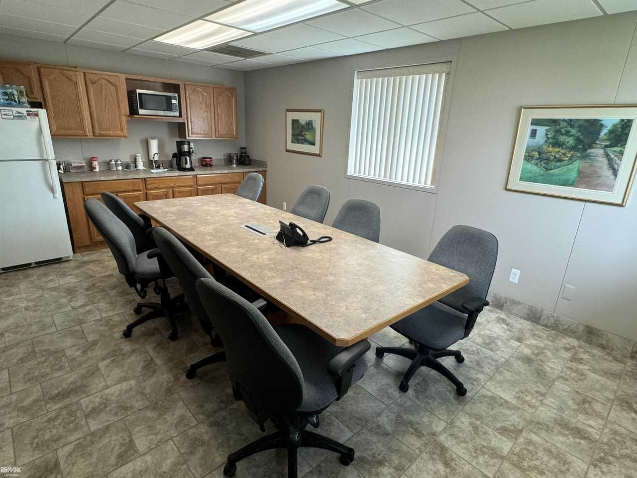 161 E Pond Dr - Photo 7 of 30