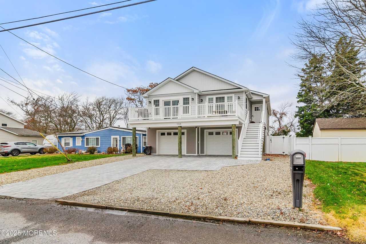 1260 Pensacola Rd - Photo 2 of 36