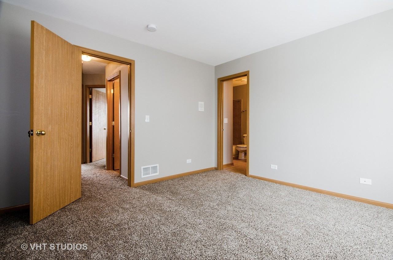 346 Evergreen Circle #346 - Photo 6 of 10