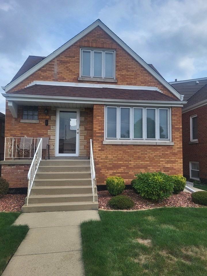 5549 South Meade Avenue #2