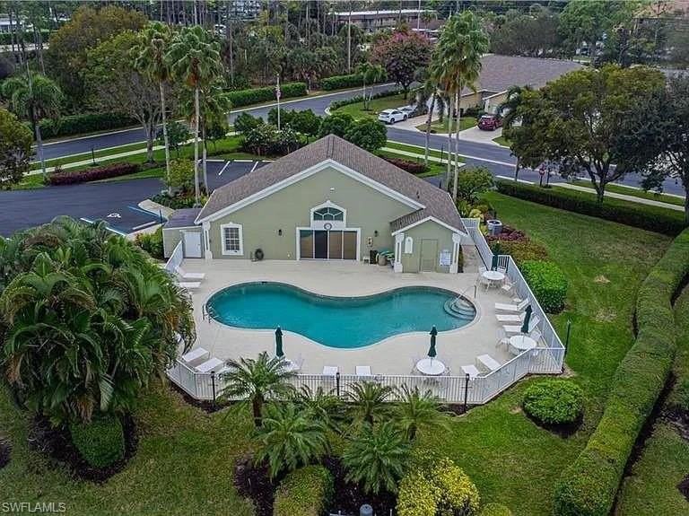 5595 Greenwood Circle #92 - Photo 4 of 25