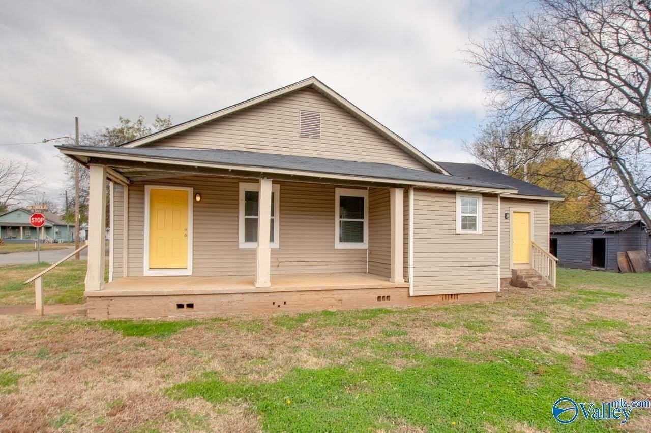 3703 Fairview St Sw - Photo 2 of 19