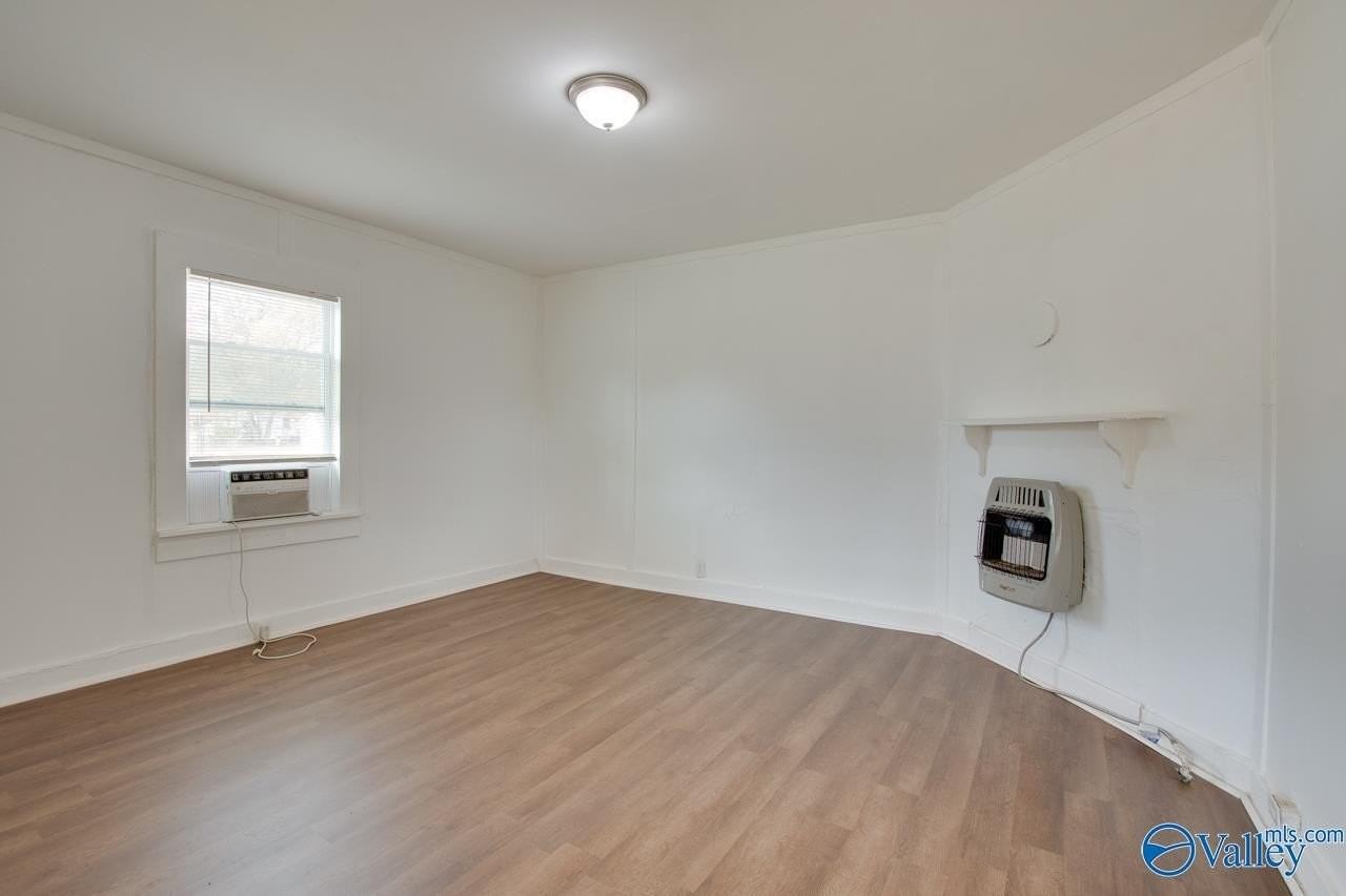 3703 Fairview St Sw - Photo 4 of 19