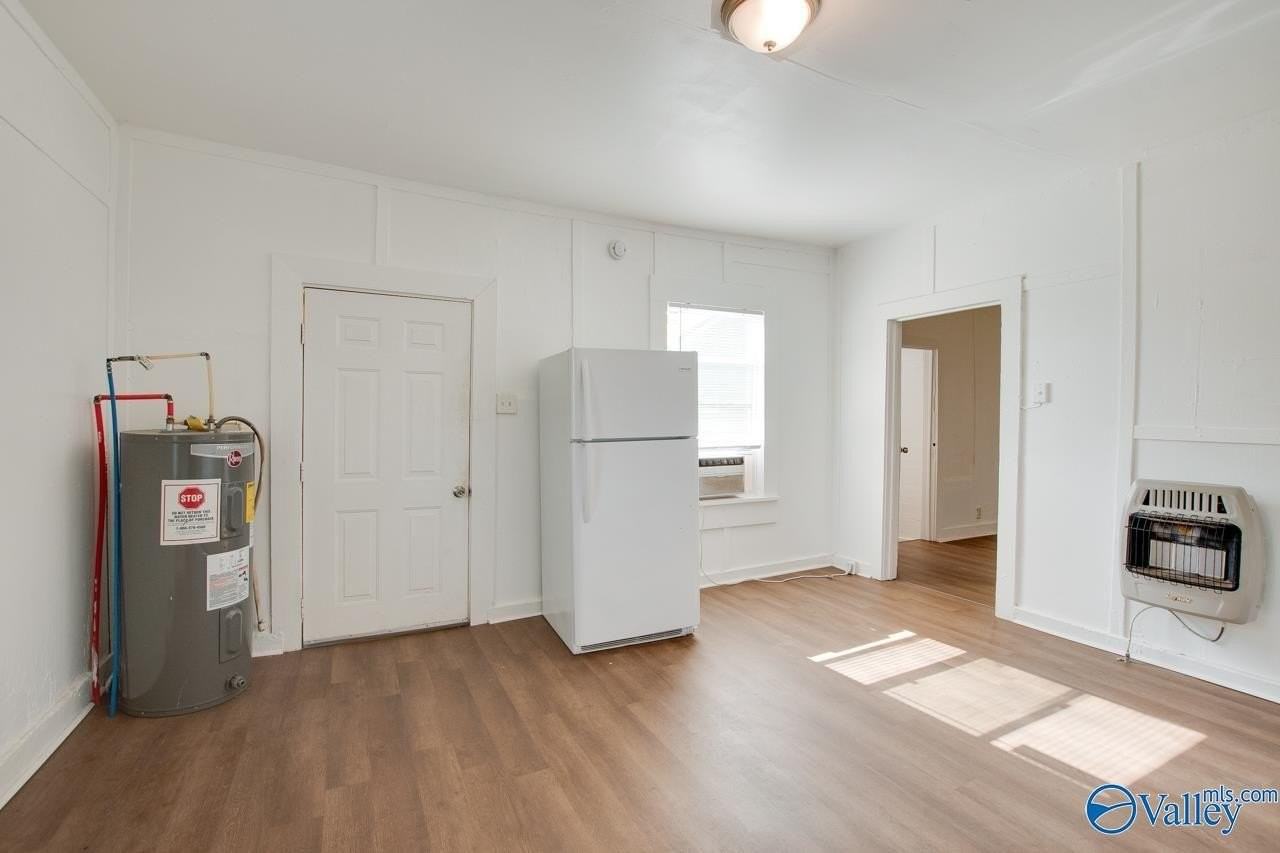 3703 Fairview St Sw - Photo 6 of 19