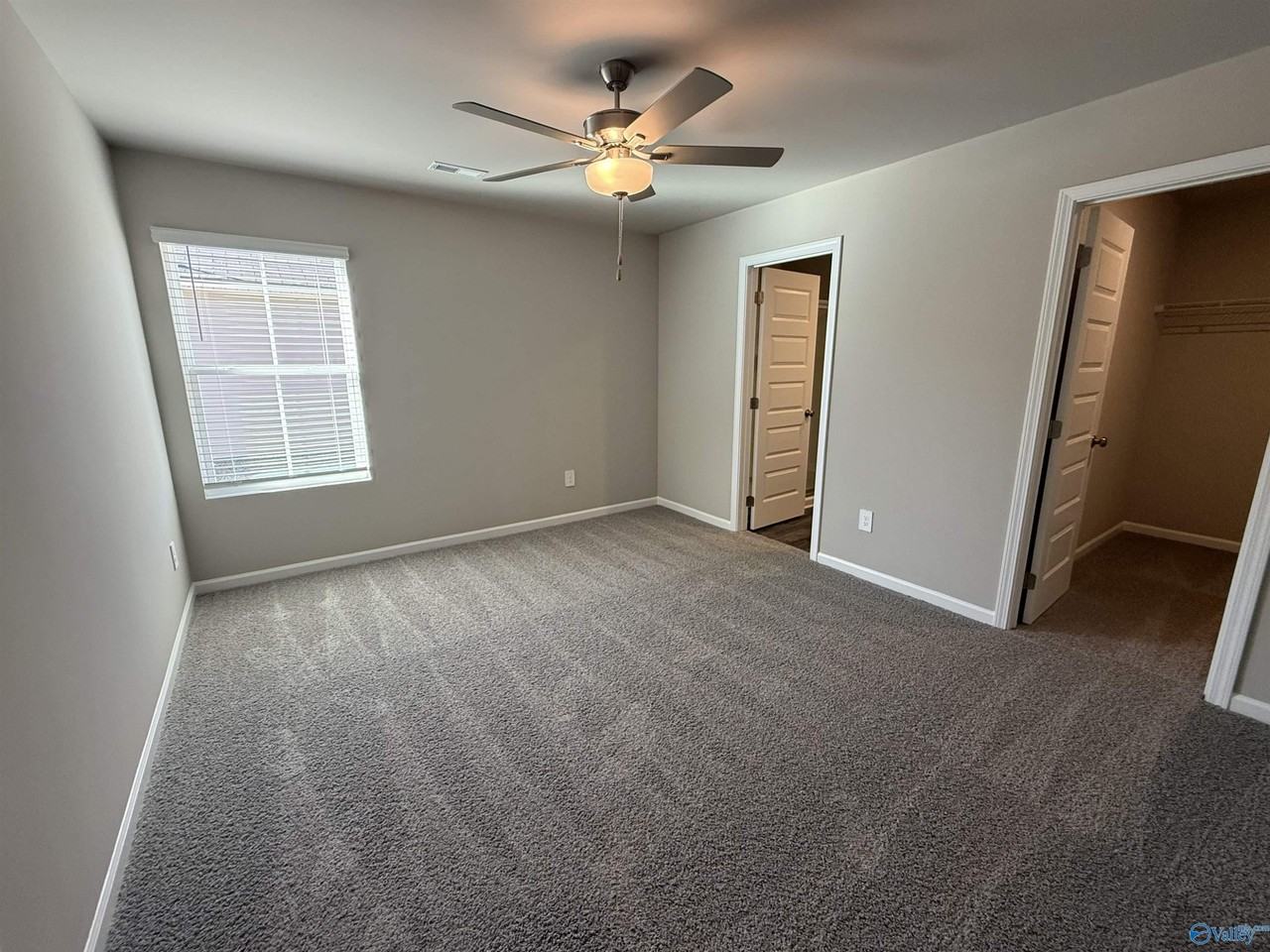 151 Olde Hearth Rd - Photo 6 of 16