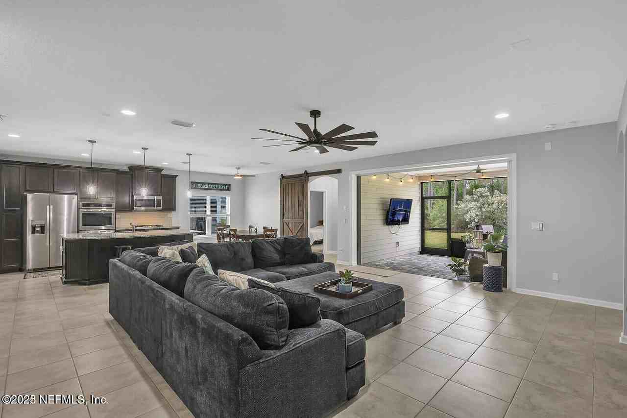 268 Hutchinson Lane - Photo 6 of 29