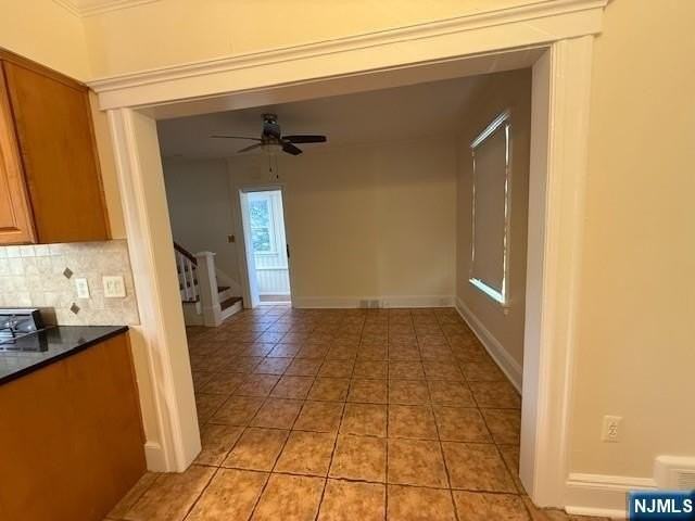 35 Chestnut St - Photo 4 of 9