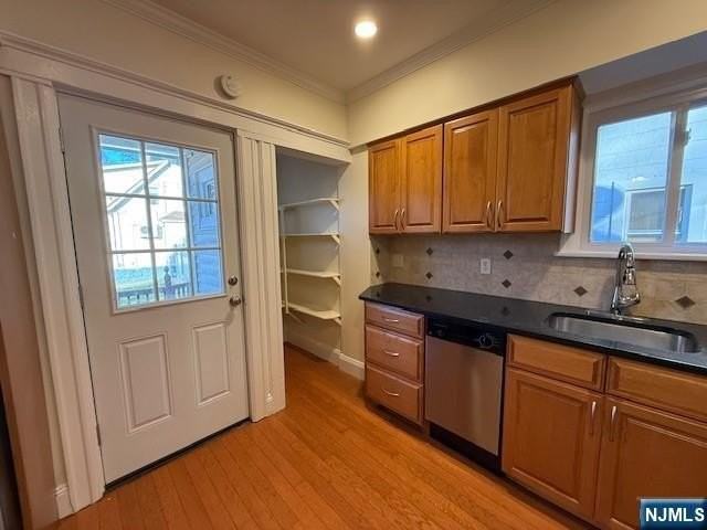 35 Chestnut St - Photo 5 of 9