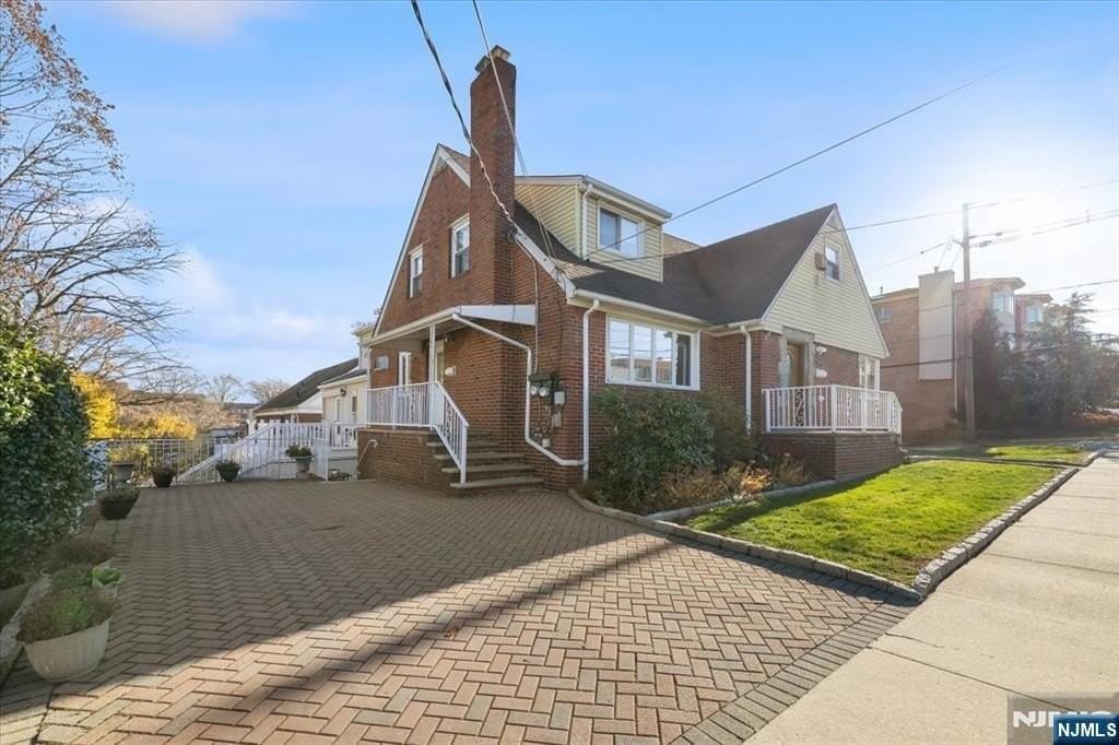 534 Kearney Ave - Photo 2 of 20