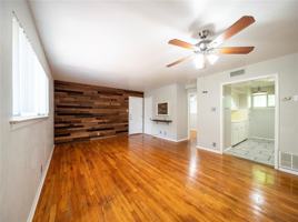 featured image of 804 North Locust Street #B3