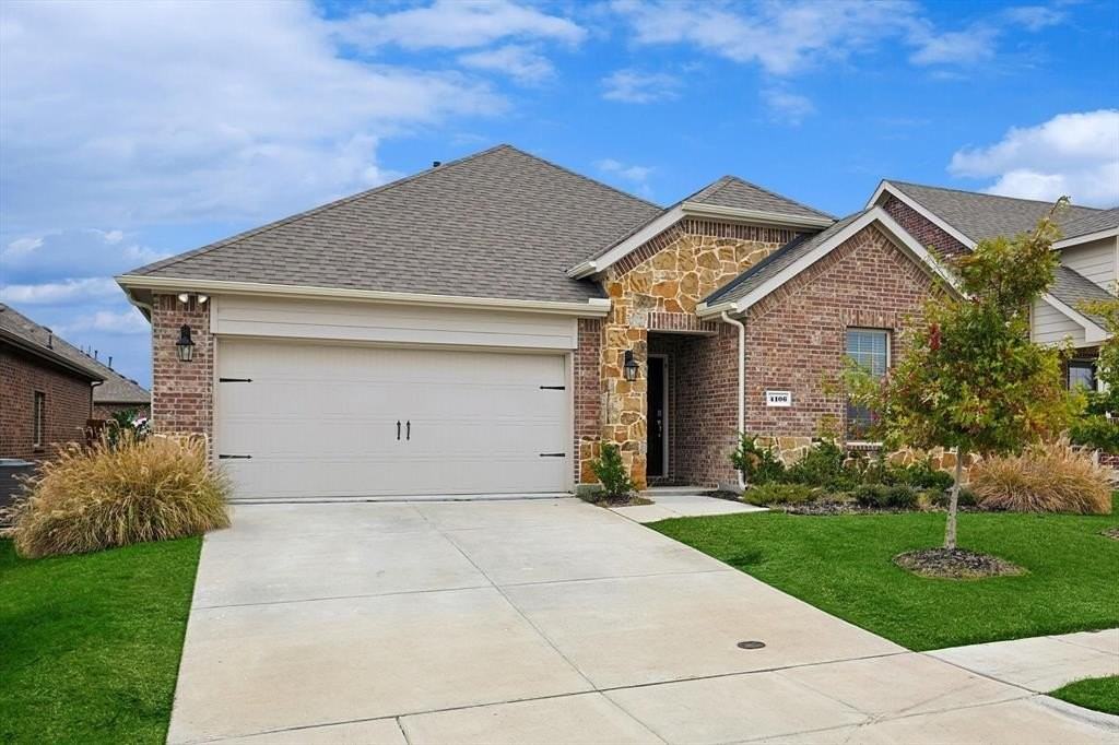 4106 Ellinger Dr - Photo 3 of 40