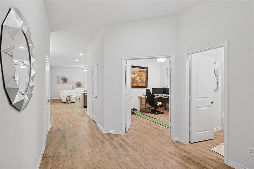 4106 Ellinger Dr - Photo 6 of 40