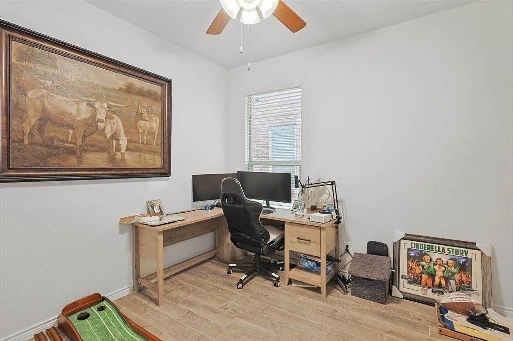 4106 Ellinger Dr - Photo 7 of 40