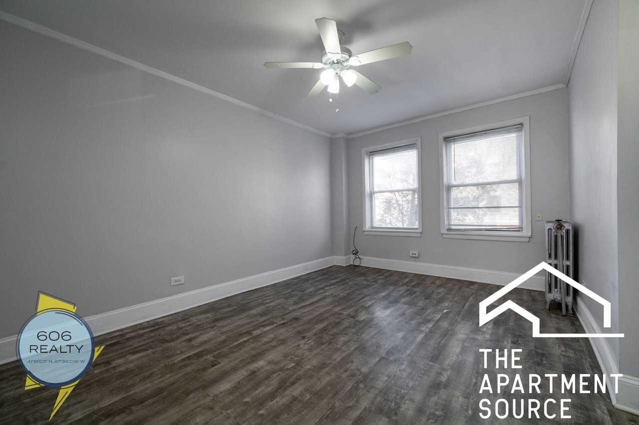 6930 North Greenview Avenue #208 - Photo 6 of 22