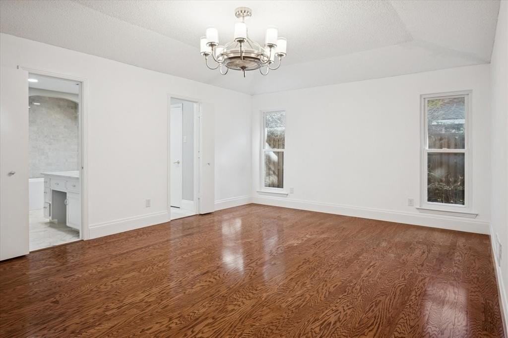 12612 Whispering Hills Dr - Photo 7 of 14