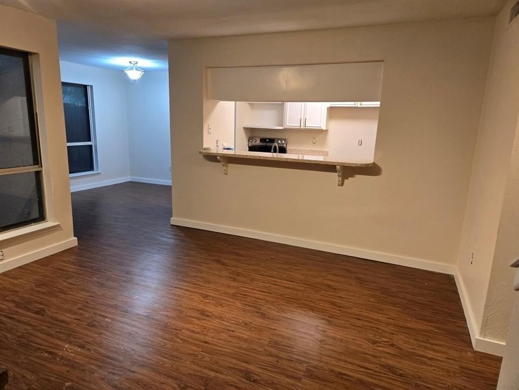 2015 Warnford Pl - Photo 2 of 29