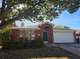 featured image of 1148 Lake Bluff Drive