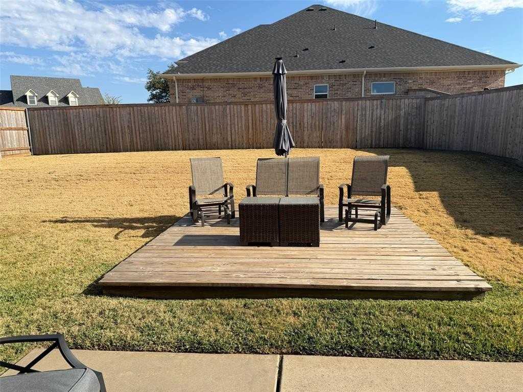 2949 Preston Club Dr - Photo 4 of 10