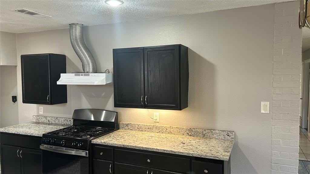 2118 Westwood Dr - Photo 6 of 23