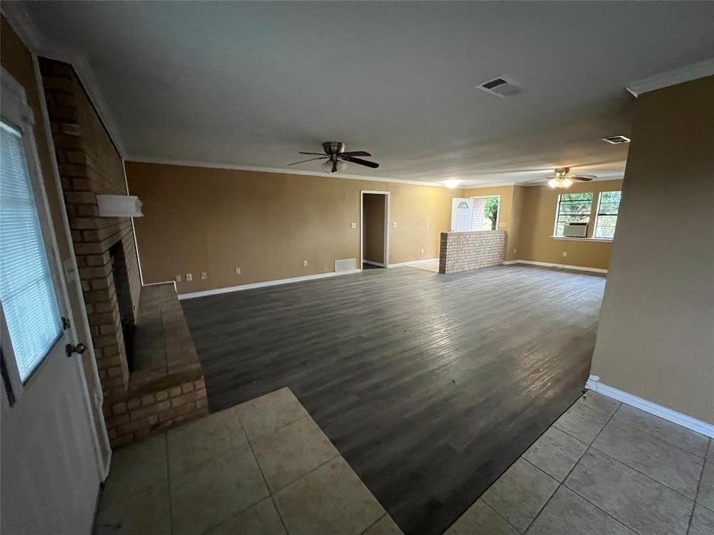 1541 State Highway 78 S - Photo 4 of 9