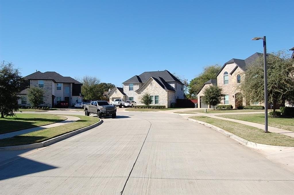 3912 Belle Maison Ct - Photo 5 of 5