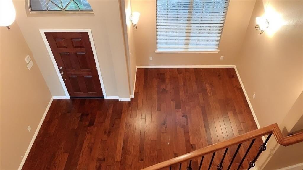 5416 Great Worth Way - Photo 2 of 34