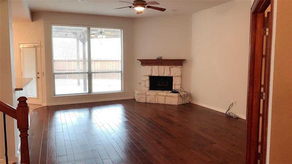 5416 Great Worth Way - Photo 3 of 34